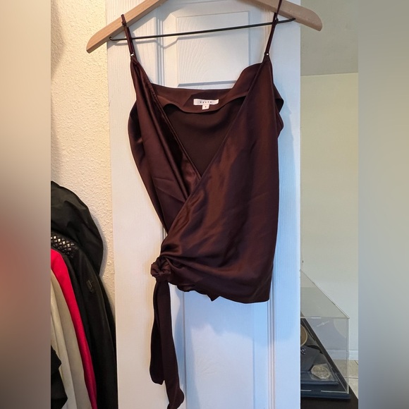 💜RARE💜 VETTA CONVERTIBLE SATIN WRAP TANK PLUM PURPLE SIZE SMALL - Picture 5 of 7